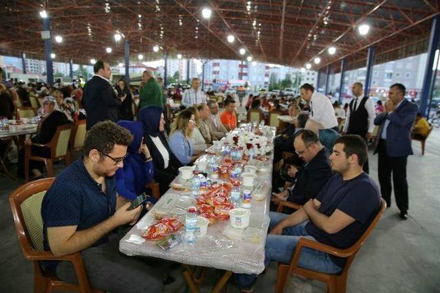 B&uuml;y&uuml;kkılı&ccedil;, "ramazan Ayı Sosyal Belediyecilikte Sınav Ayıdır" 3