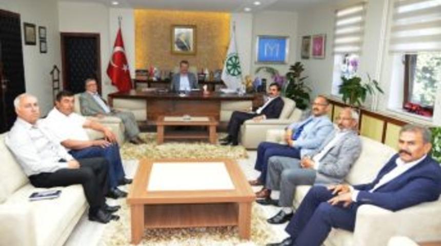 Şarkışla Ve G&uuml;r&ccedil;ayır Belediye Başkanlarından Başkan Akay&rsquo;a Tebrik Ziyareti