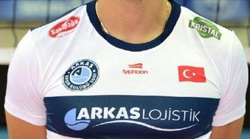 Arkasspor'da Sanchez Ve Bravo Kaldı