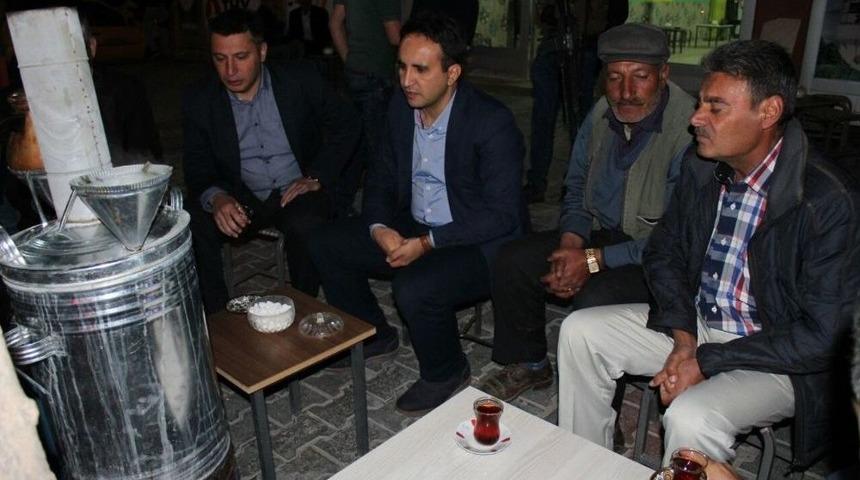 Kaymakam D&uuml;ndar Halkla Bir Araya Geldi