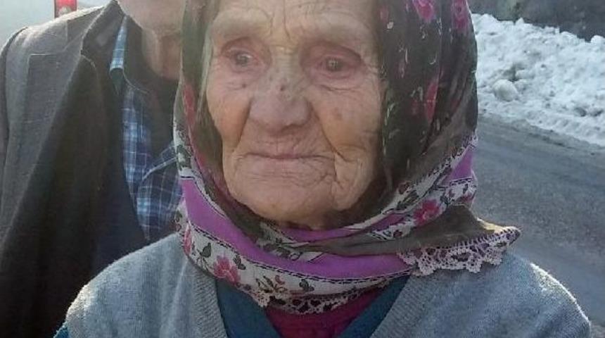 Dağ &Ccedil;ileği Toplamak I&ccedil;in Ormana Giden Kadın Kayboldu