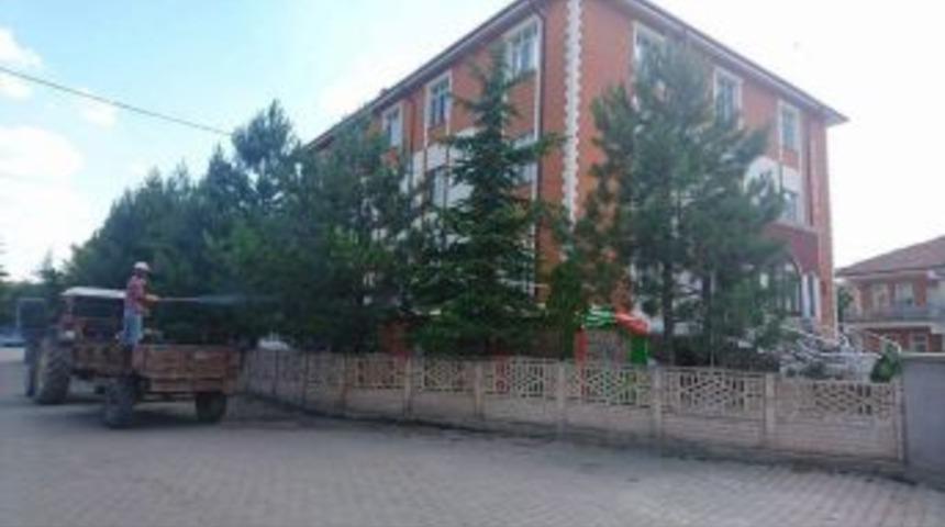 Aslanpa&rsquo;da İla&ccedil;lama &Ccedil;alışmaları