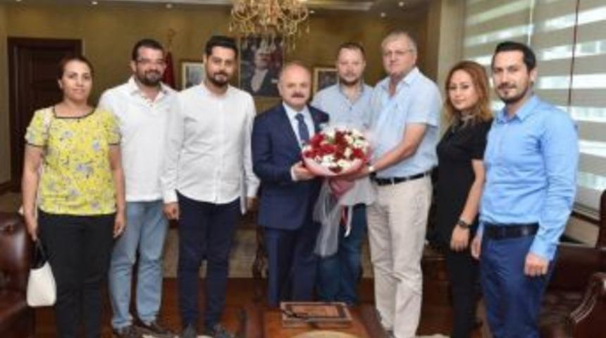 Vali &Ccedil;akacak, Mmo Y&ouml;netimini Kabul Etti