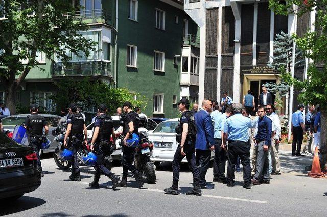 Ankara Umum Otomobilciler Ve Şoförler Esnaf Odasında Gerginlik