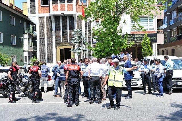 Ankara Umum Otomobilciler Ve Şoförler Esnaf Odasında Gerginlik