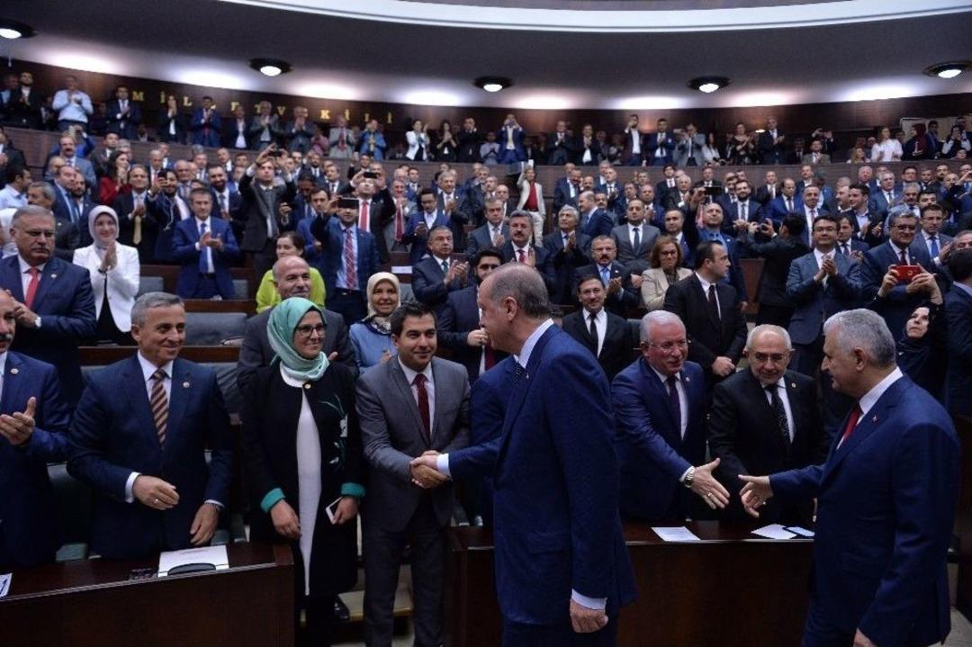 Cumhurbaşkanı Erdoğan&rsquo;dan Doğu Ve G&uuml;neydoğu&rsquo;ya Ayb&uuml;ke &Ouml;ğretmen Mesajı