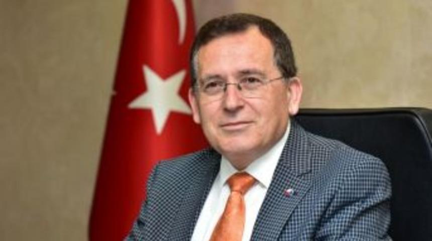 Hacısalihoğlu, "1. &Ccedil;eyrekteki B&uuml;y&uuml;me Rakamları 2017 Yılının Bir Toparlanma Yılı Olduğunu G&ouml;steriyor"