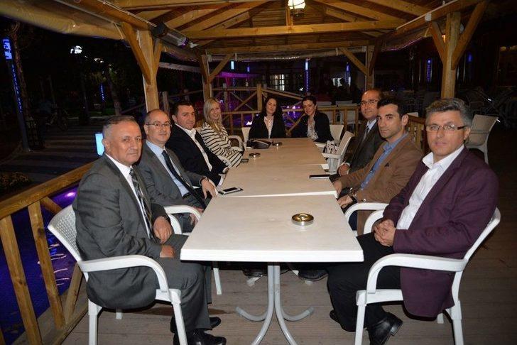 Bozüyük Belediyesi Yetimler Günü İftarı Yoğun Bir Katılımla Gerçekleştirildi G5