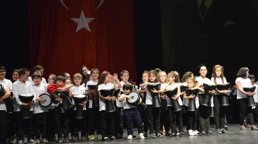 Çocuk Ritim Topluluğu İlk Gösterisini Gerçekleştirdi