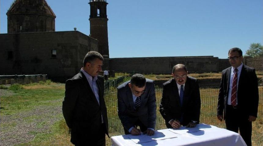 Dap&rsquo;ın Finansmanlığında Erzurum Kalesinin Restorasyonu Başlıyor