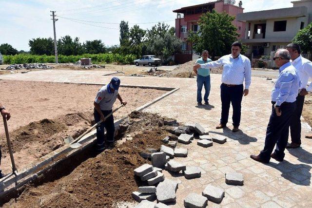 Salihli’de Kaldırımlar Yenileniyor