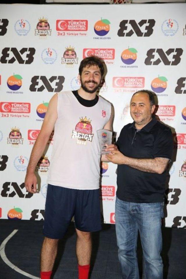 3x3 Sokak Basketbolu Finike Etabı Sona Erdi