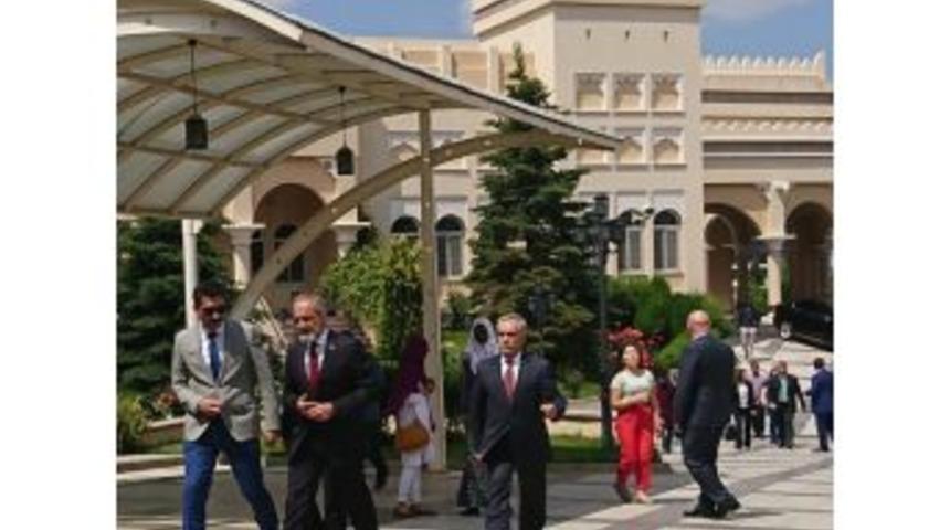 Cumhurbaşkanı Başdanışmanı Top&ccedil;u, Katar B&uuml;y&uuml;kel&ccedil;iliğini Ziyaret Etti