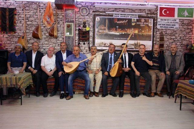 Jandarma T&uuml;rk&uuml;s&uuml;n&uuml;n Bestecisi İha&rsquo;ya Konuştu 1