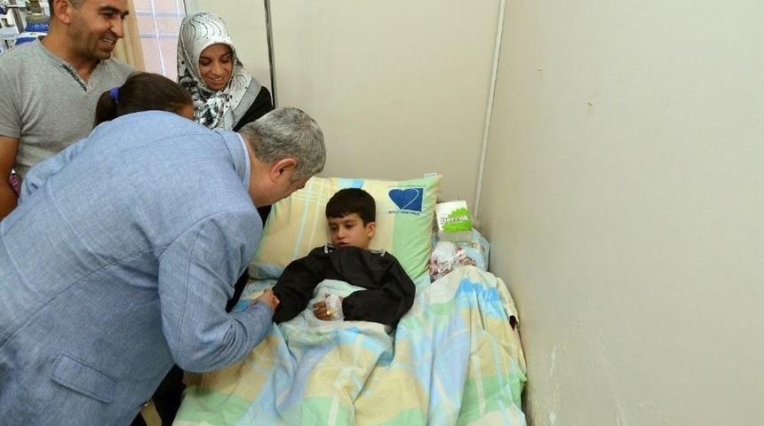 23. Yeşilyurt K&uuml;lt&uuml;r Kiraz Ve Spor Festivali Kapsamında 110 &Ccedil;ocuk S&uuml;nnet Ettirildi