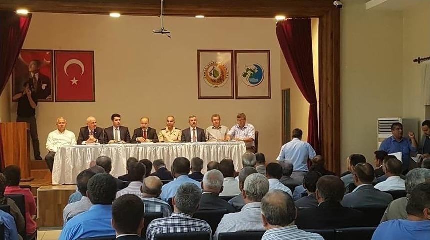 Vali Aktaş Yenice&rsquo;de Muhtarlarla Bir Araya Geldi.