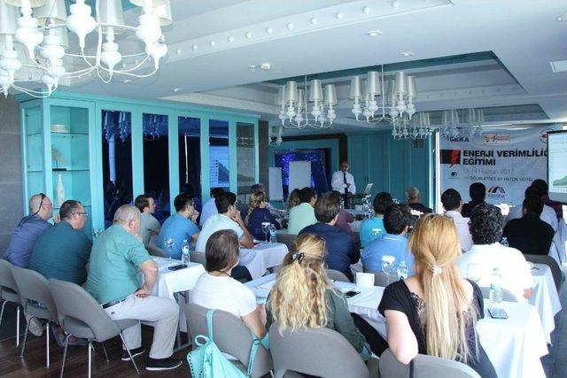 Kuşadası&rsquo;nda Belediye Personeline Enerji Verimliliği Eğitimi 2