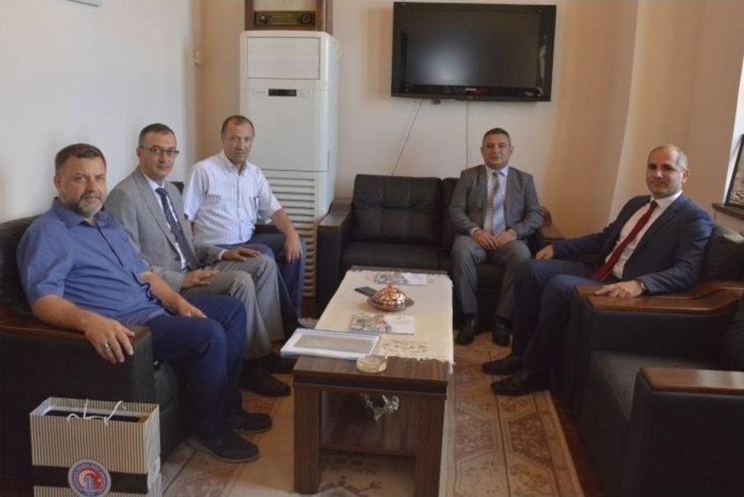 Eceabat&rsquo;a Kamp&uuml;s &Ccedil;alışmaları Hız Kazandı