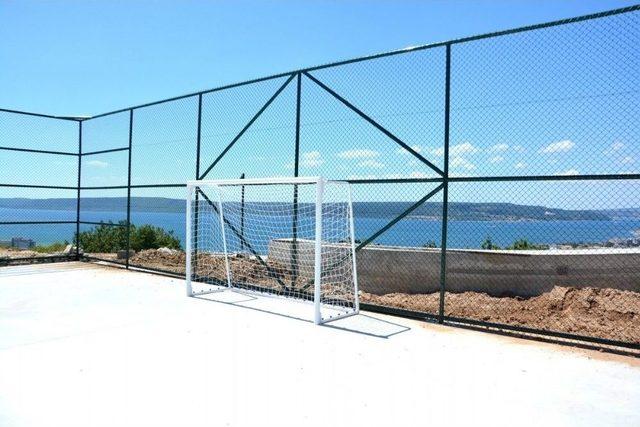 Kamp&uuml;s&uuml;n En B&uuml;y&uuml;k A&ccedil;ık Hava Spor Ve Park Alanı Tamamlanmak &Uuml;zere 2