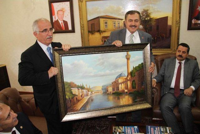 Bakanlar Eroğlu Ve &Ccedil;elik Şanlıurfa&rsquo;da 2