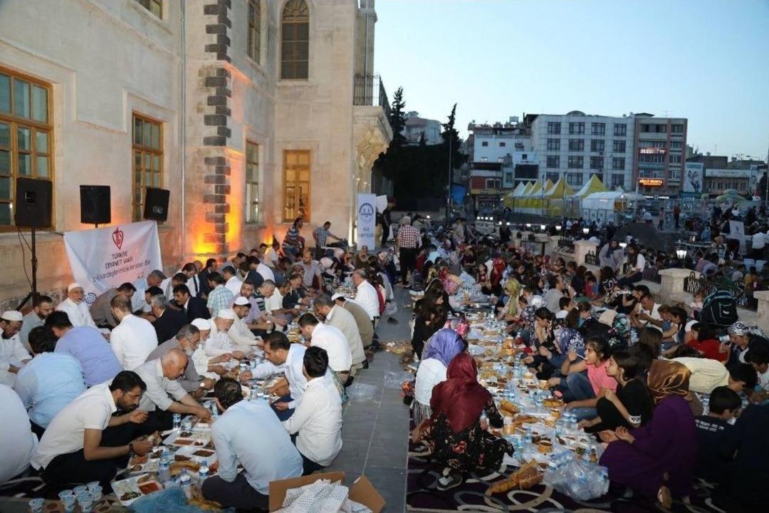 T&uuml;rkiye-suriye Kardeşliği İftarda Pekişti