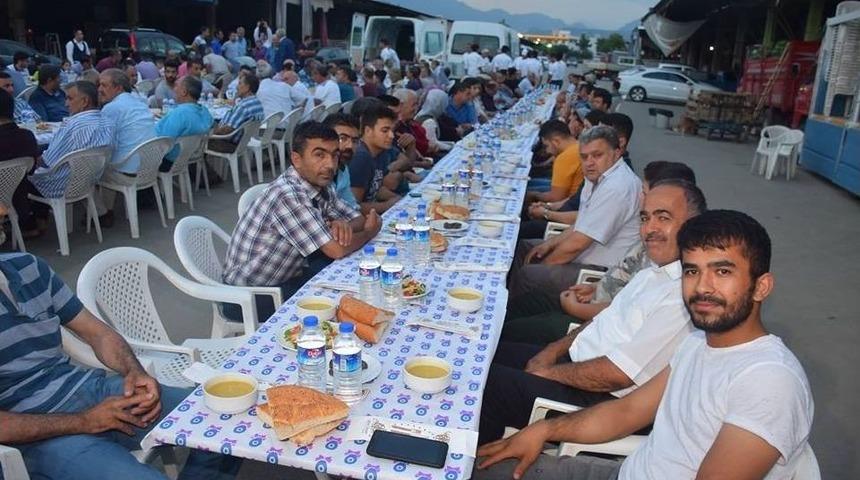 Kozan Sebzeciler Odasından İftar Programı