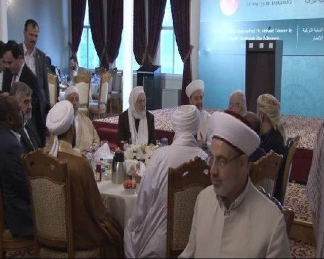 Diyanet İşleri Başkanı Görmez Misafir Alimlerle Iftar Yemeğinde Buluştu