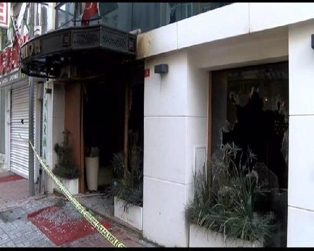 Fatih te Yangın &Ccedil;ıkan Otelde Savcı Inceleme Yaptı 3