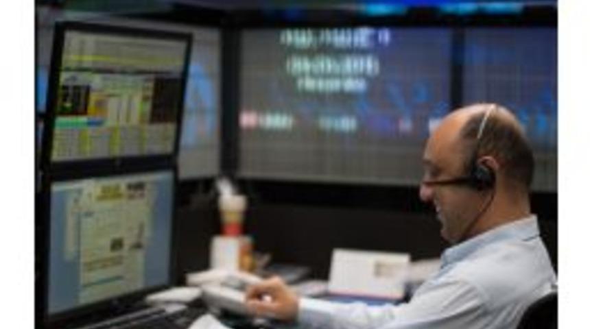 Borsa İlk Yarıda Düştü