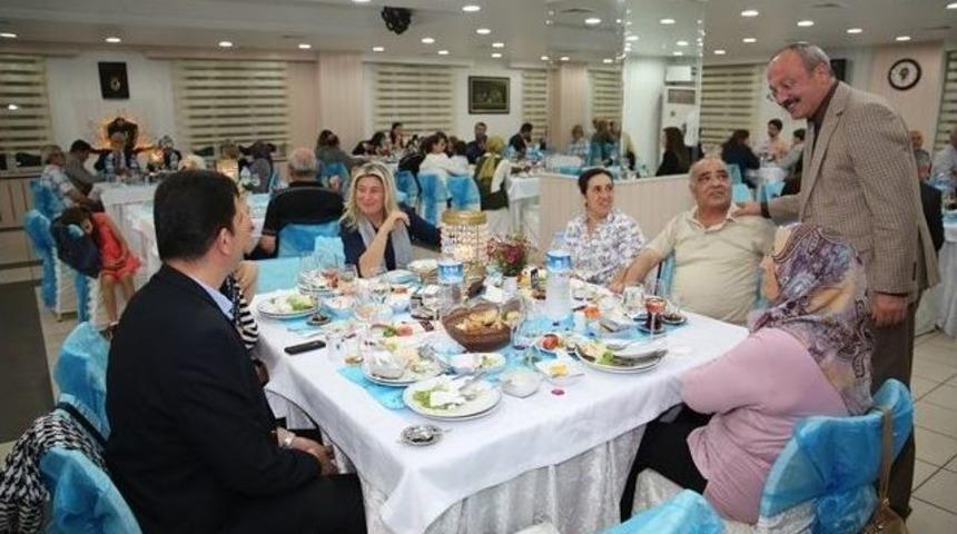 Polis Eşleri Derneğinden Anlamlı İftar