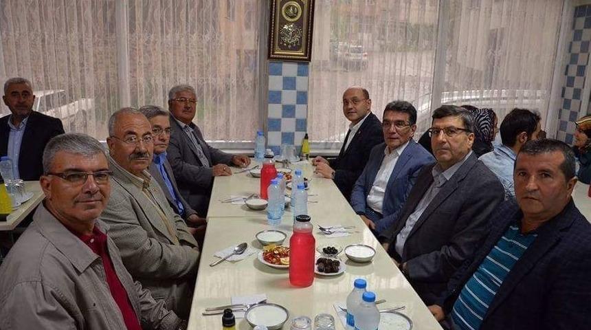 Başkan Ali &Ccedil;etinbaş Şaphane&rsquo;de İftar Programına Katıldı