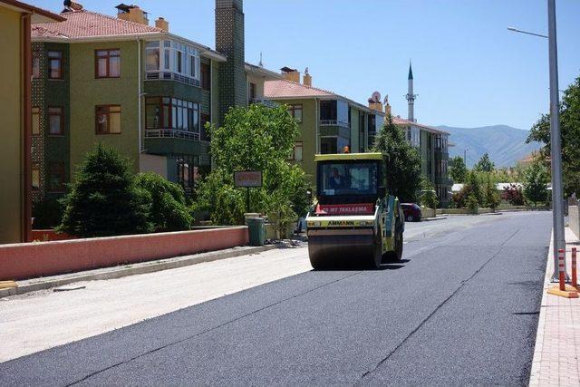 Ramazan Ayında Asfalt Mesaisi