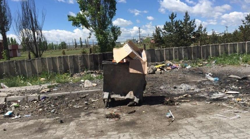 K&uuml;&ccedil;&uuml;k Sanayi Sitesi&rsquo;nde &Ccedil;&ouml;p Sorunu