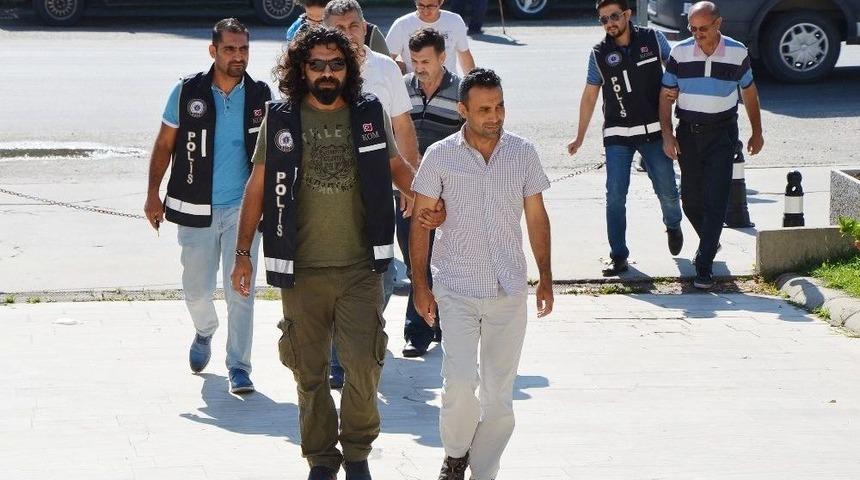 Milas&rsquo;ta Fet&ouml; Operasyonu; 5 G&ouml;zaltı