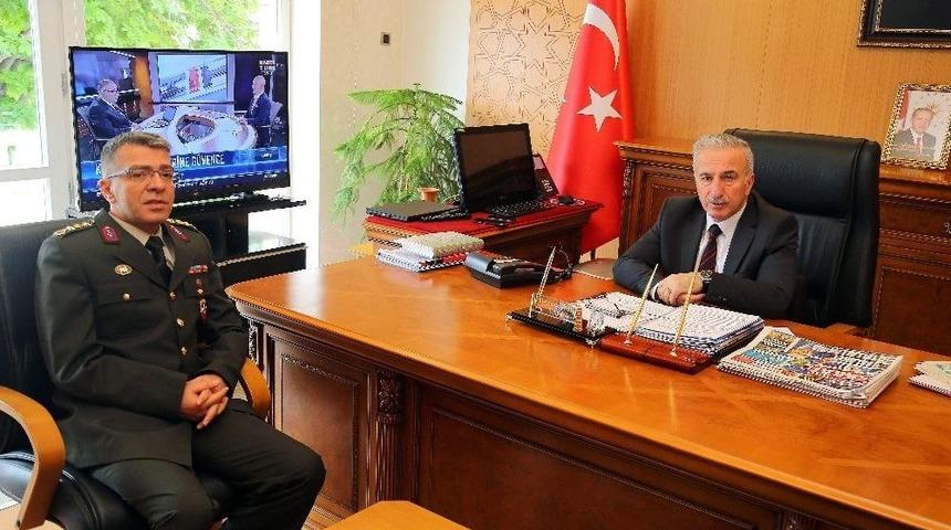 Jandarma Teşkilatından Vali Kam&ccedil;ı&rsquo;ya Ziyaret
