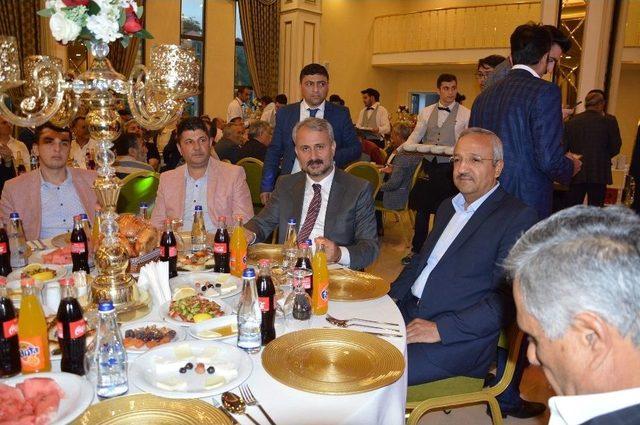 Ak Parti’li Ataş: “bütün İl Ve İlçe Teşkilatları Gözden Geçirilecek”