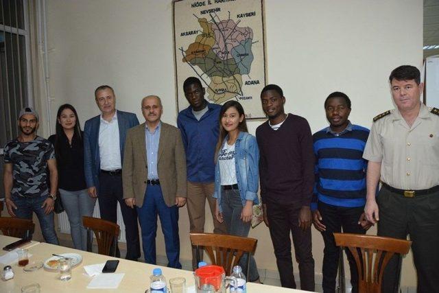 Niğde’de Yaşayan Yabancı Uyruklu Vatandaşlar İftarda Buluştu 1