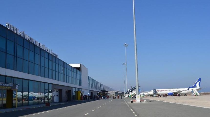 Ordu-giresun Havalimanında Rekor Artış