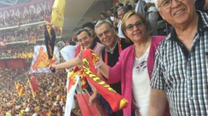 İzmir B&uuml;y&uuml;kşehirden Şampiyona En Az 3 Milyonluk Destek