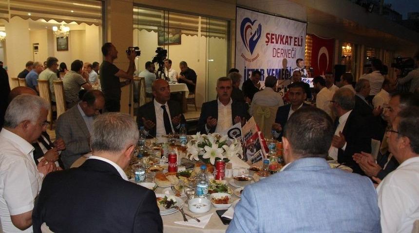 Şefkat Eli Derneği 12 Bin 898 Aileye Ulaştı