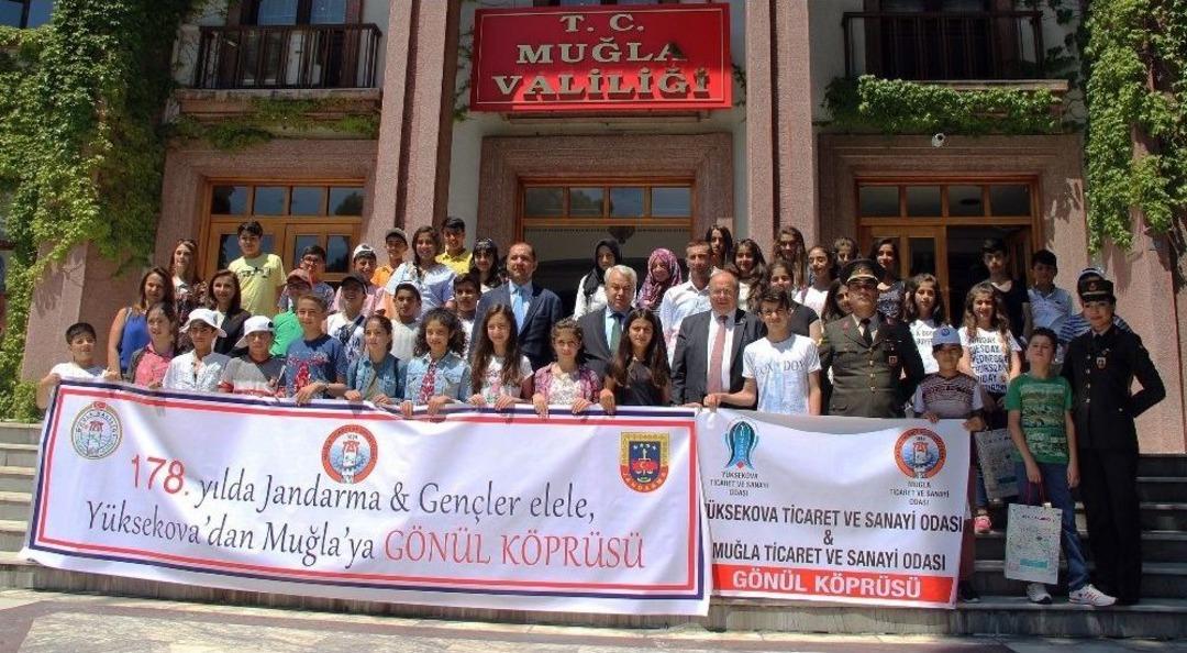 Muğla Y&uuml;ksekova&rsquo;lı &Ouml;ğrencileri Ağırlıyor