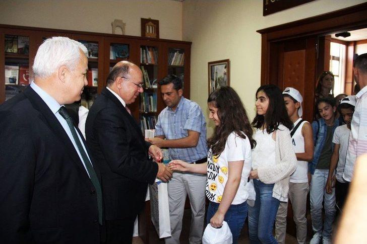 Muğla Yüksekova’lı Öğrencileri Ağırlıyor G3