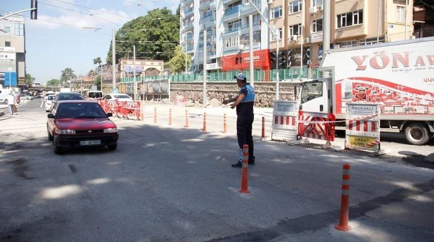 Kocaeli&rsquo;de Zabıtalar Trafik İ&ccedil;in Hazır Kıta