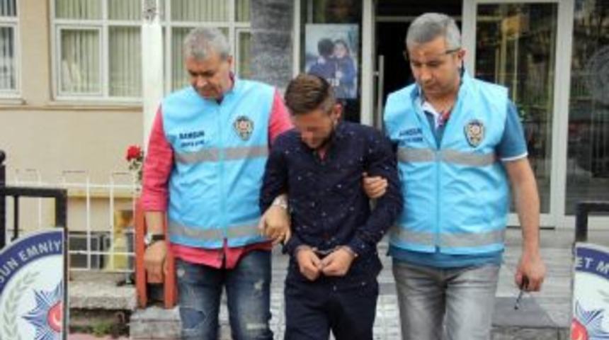 Dolandırıcıların Tuzağına D&uuml;şen Yaşlı Kadının Parasını Polis Kurtardı