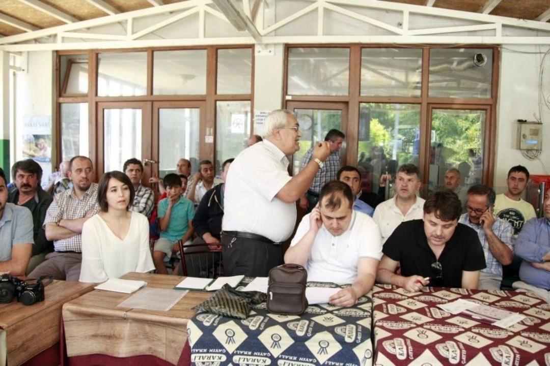 Baraj İstemeyen K&ouml;yl&uuml; Bilgilendirme Heyetini Dinlemedi