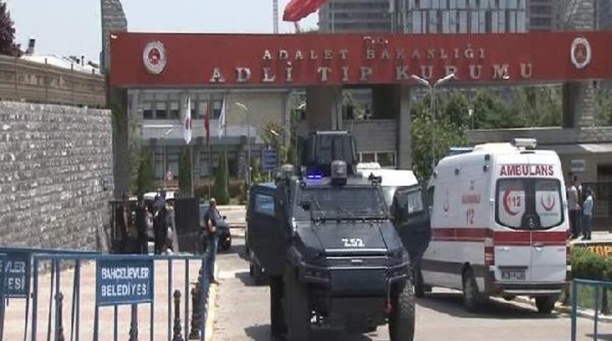 Kadık&ouml;y'deki &Ccedil;atışmada &Ouml;ld&uuml;r&uuml;len İnan&ccedil; &Ouml;zkeskin'in Cenazesi Adli Tıp Kurumu'ndan Alındı
