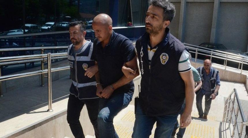 "kimliğinizle Kuyumcu Soyulmuş" Deyip 8 Bin Lira Dolandırdılar