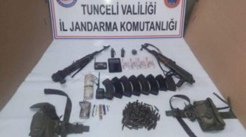 Tunceli&rsquo;de 2 Ter&ouml;rist &Ouml;l&uuml; Ele Ge&ccedil;irildi