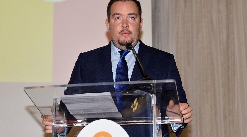 Can Topsakal&rsquo;dan İlgin&ccedil; &Ccedil;ıkış