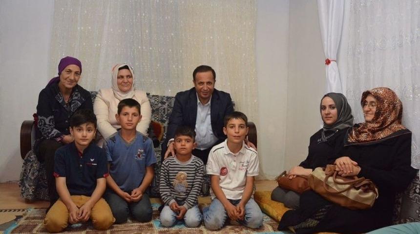 Başkan Toltar İftar Sonrası Ev Ziyaretlerine Devam Ediyor